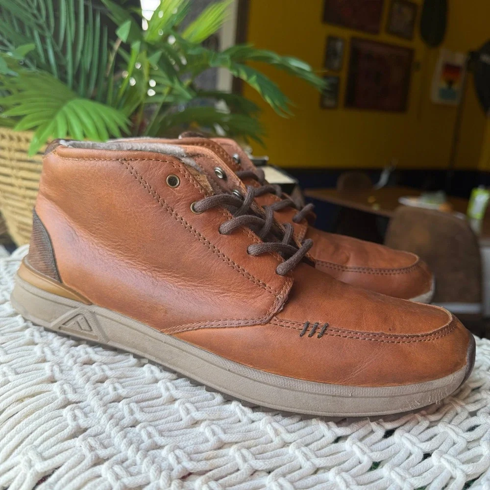 Reef Rover Mid WT Mens Leather Boots Brown Sneaker RF0A3623 Size 8.5